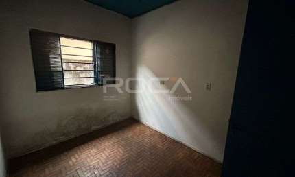 Casa à venda na Vila Monteiro Gleba I, São Carlos - 2 dormitórios, 2 garagens