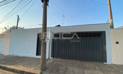 Linda casa à venda em Boa Vista, São Carlos - 3 dormitórios e garagem coberta