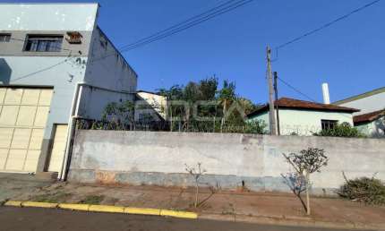 Oportunidade única! Terreno padrão para alugar no Centro de São Carlos