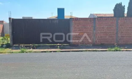 Oportunidade única! Terreno padrão à venda no Jardim de Cresci, São Carlos