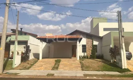 Venda de Casas / Condomínio na cidade de São Carlos