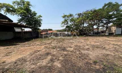 Barracão/Galpão para venda e locação no Jardim Jóckei Club A em São Carlos