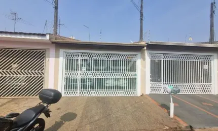 Casa Padrão à venda no Jardim Bandeirantes, São Carlos: 3 dormitórios, suíte, edícula