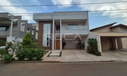 Casa de alto padrão com 3 suítes no Condomínio São Carlos 1