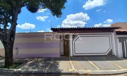 Casa à venda no bairro Planalto Paraíso em São Carlos