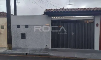 Casa à venda na Vila Costa do Sol, São Carlos: 2 dormitórios, garagem coberta