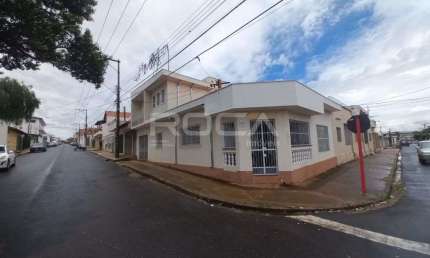 Linda Casa à venda no bairro Jardim Lutfalla em São Carlos