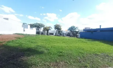 Oportunidade imperdível! Terreno em condomínio à venda no bairro Parque Sisi em São Carlos.