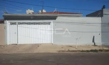 Casa à venda na vila arnaldo em são carlos | 3 dormitórios, suíte, ar-condicionado e armários planejados