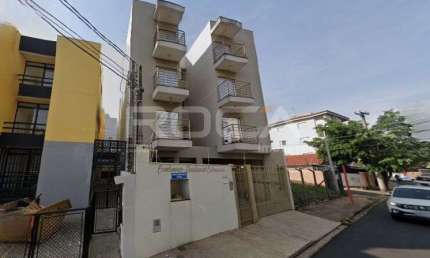 Apartamento de 1 dormitório com armários no Jardim Bethânia, São Carlos