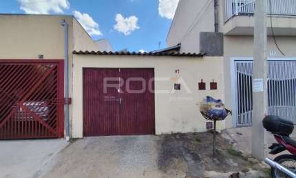 Casa para alugar em São Carlos - Bairro Cidade Aracy