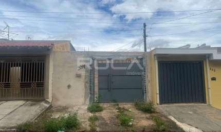 Casa de 2 dormitórios à venda no Parque Santa Felícia Jardim em São Carlos