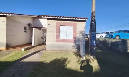 Charmosa casa em condomínio para alugar em moradas 2, são carlos