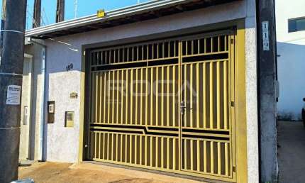 Casa de 4 dormitórios no bairro Parque Industrial em São Carlos