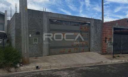 Casa com 2 quartos à venda na Rua Detino Pereira Dos Santos, 294, Bela Vista São Carlense, São Carlos