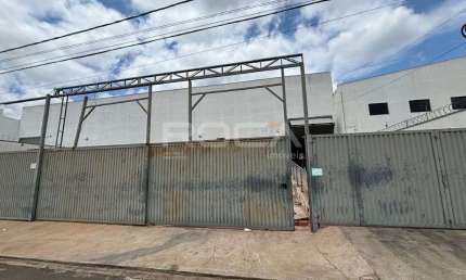Excelente Barracão Comercial para Alugar em São Carlos
