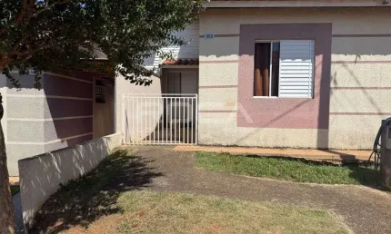 Venda de Casas / Condomínio na cidade de São Carlos