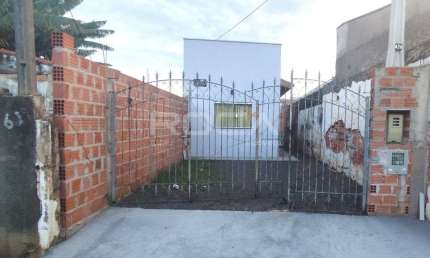 Casa padrão para alugar em São Carlos, Jardim Pacaembu