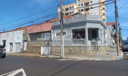 Casa de 2 dormitórios com suíte na Vila Prado, São Carlos