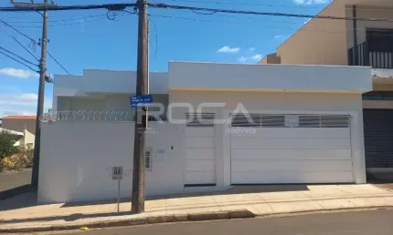 Casa padrão à venda no Jardim São João Batista, São Carlos