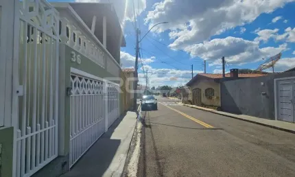 Sobrado à venda com 4 dormitórios no Núcleo Residencial Silvio Vilari