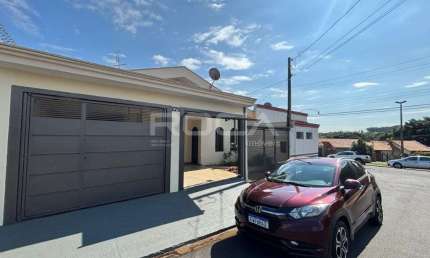 Casa padrão à venda e locação no Jardim Nova São Carlos, São Carlos