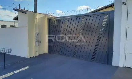Casa à venda no bairro Loteamento Habitacional São Carlos 1 em São Carlos