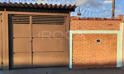 Apartamento de 1 dormitório para alugar no bairro Jardim Beatriz em São Carlos