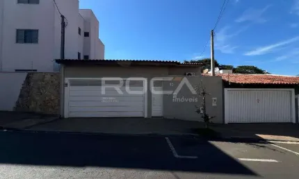 Casa padrão à venda no Jardim Paulistano, São Carlos: 3 dormitórios, 1 suíte e 2 vagas
