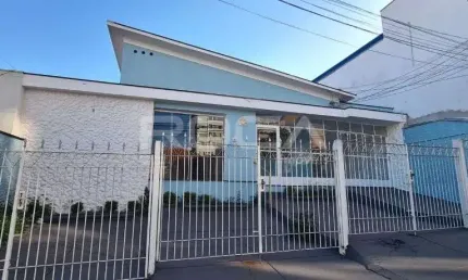 Casa Comercial à Venda e Locação no Centro de São Carlos