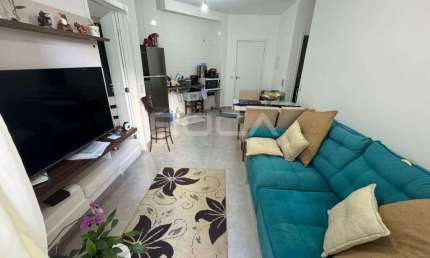 Apartamento térreo à venda em Residencial Parati, São Carlos. 2 dormitórios, suíte e garagem.