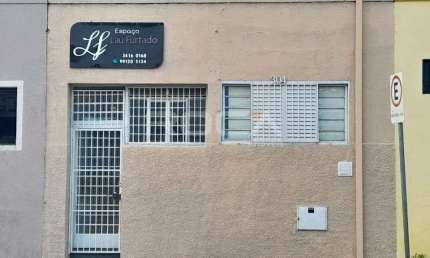 Salão Comercial à Venda e Locação no Jardim São Carlos - São Carlos