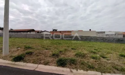 Terreno à venda em condomínio no parque dos timburis, são carlos