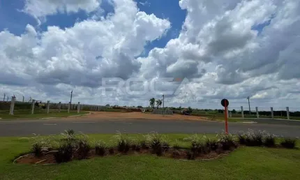 Venda de terreno / condomínio na cidade de são carlos