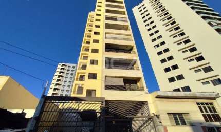 Aluguel de Apartamento Padrão no Centro de São Carlos - 2 dormitórios e 1 vaga de garagem