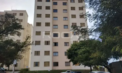 Venda de Apartamentos / Padrão na cidade de São Carlos
