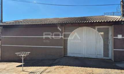Casa moderna com 3 dormitórios no Jardim Nova São Carlos