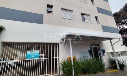 Aluguel de Apartamento Padrão com 2 dormitórios no Jardim Gibertoni, São Carlos