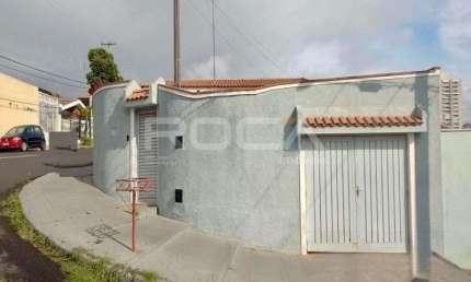 Casa à venda no bairro Jardim Ricetti em São Carlos