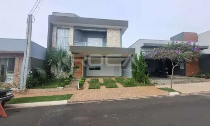 Linda casa à venda no Residencial Samambaia, São Carlos, com 3 dormitórios e suíte
