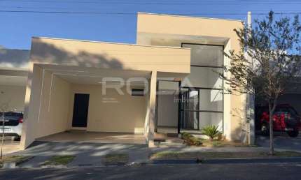 Venda de Casas / Condomínio na cidade de São Carlos