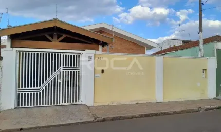Casa padrão à venda no Jardim Lutfalla, São Carlos - 3 dormitórios
