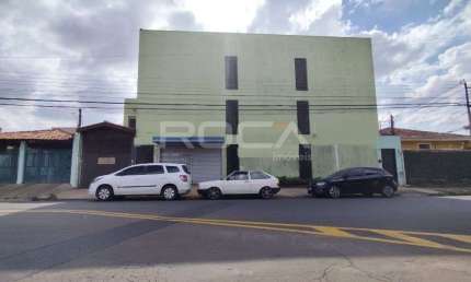 Espaço Comercial com Edícula no Jardim Nova Santa Paula em São Carlos