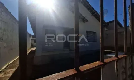 Casa com 3 quartos à venda na Rua Doutor Duarte Nunes, 718, Vila Prado, São Carlos