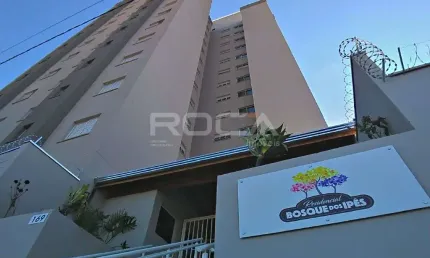 Aluguel de apartamento padrão com 2 dormitórios no Recreio São Judas Tadeu em São Carlos
