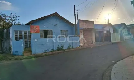Terreno à venda na Rua Presidente Vargas, 117, Vila Costa do Sol, São Carlos