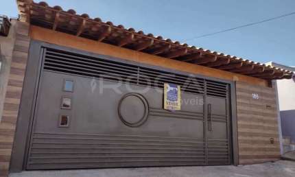 Casa com 3 quartos à venda na Rua Orlando Salvini, 188, Residencial Astolpho Luiz do Prado, São Carlos