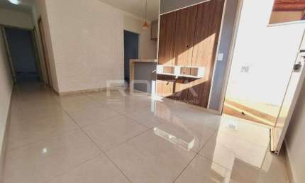 Casa Padrão de 2 Dormitórios em Água Vermelha - Aproveite essa oportunidade!