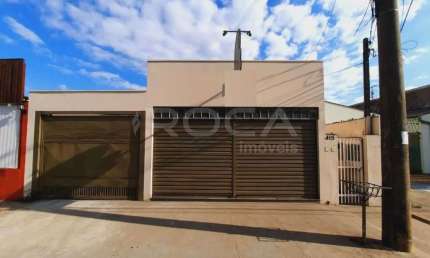 Casa de 3 dormitórios com área verde na Vila Celina, São Carlos
