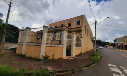 Oportunidade imperdível! Barracão Comercial à venda em AZULVILLE, São Carlos